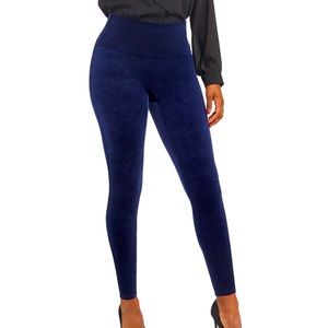 Spanx Velvet Leggings Size Medium